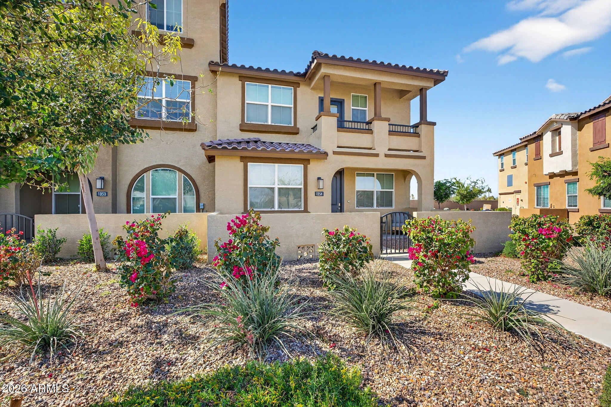 1255 N ARIZONA Avenue 1354