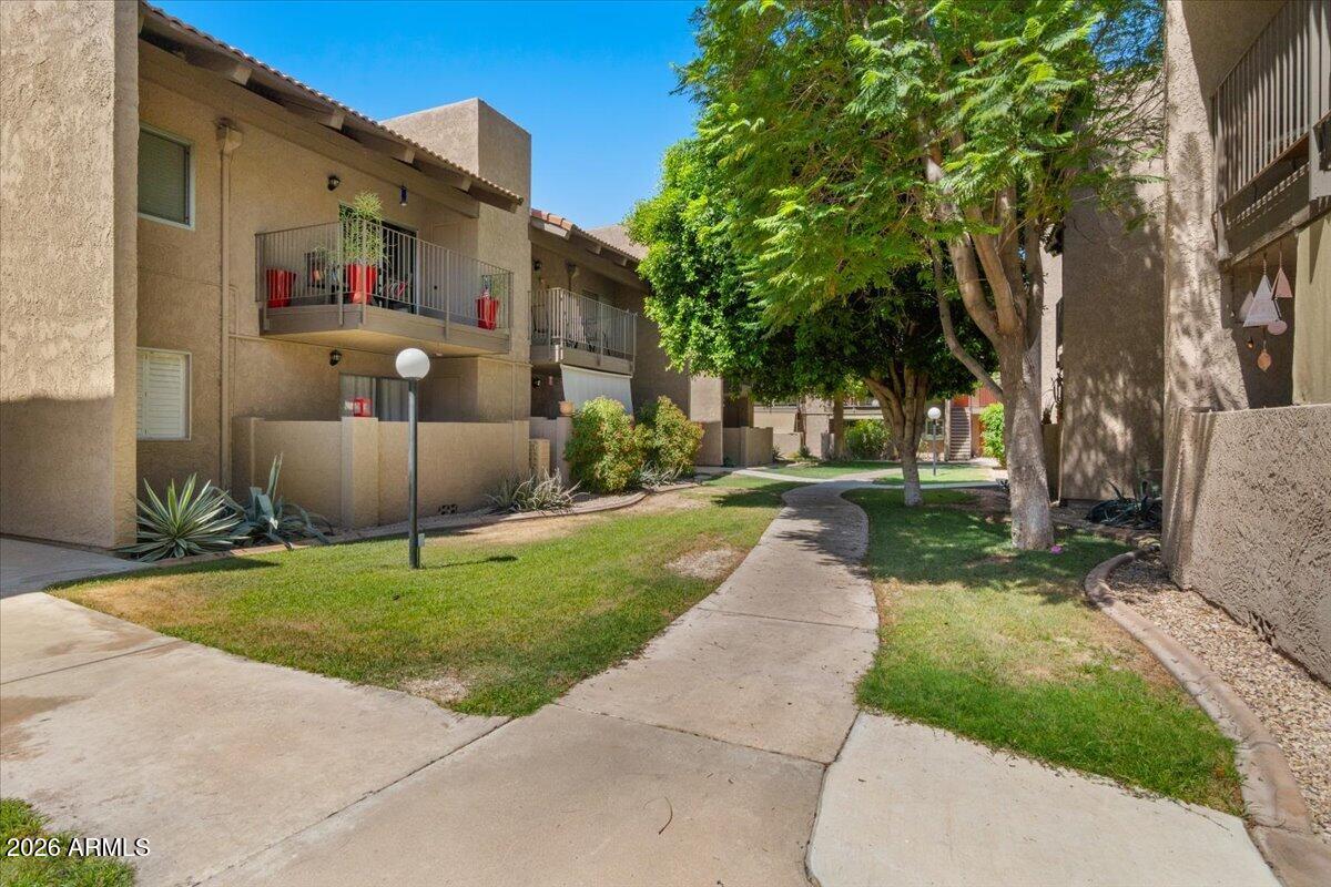 SPENGLER CONDOMINIUMS AMD - Residential