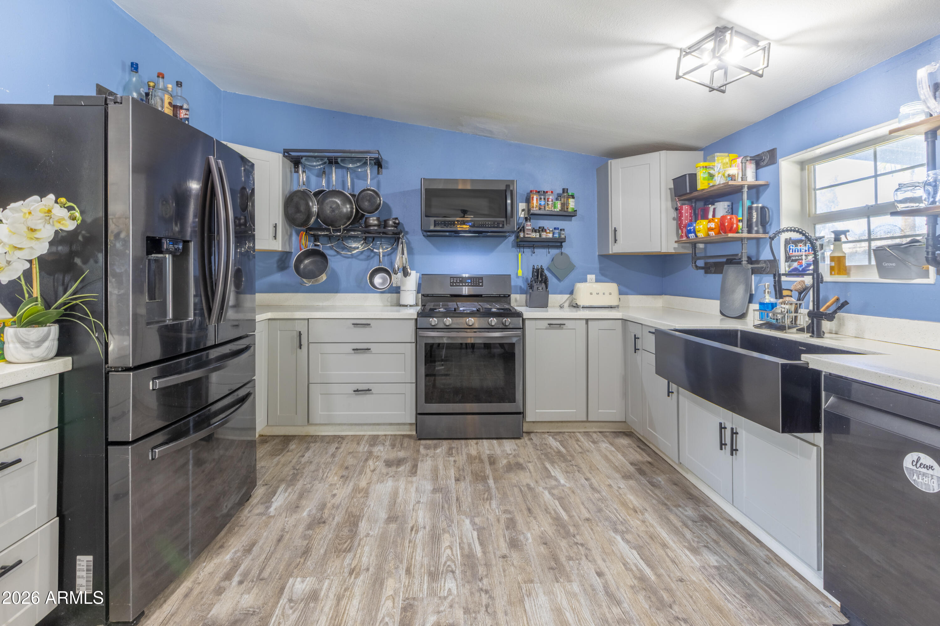 8401 N 67Th Avenue 105