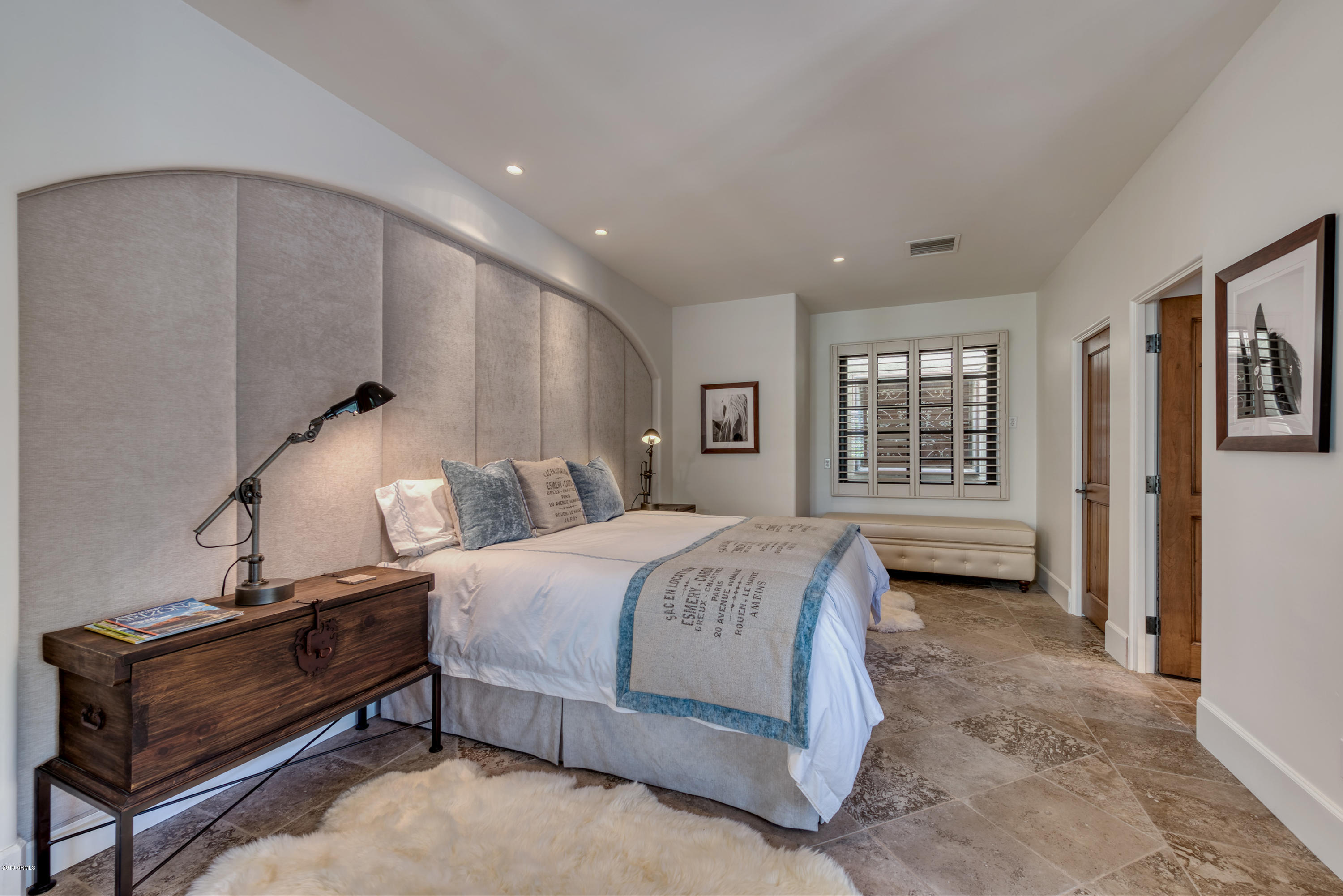 GROSSE POINTE HIGHLANDS - Residential