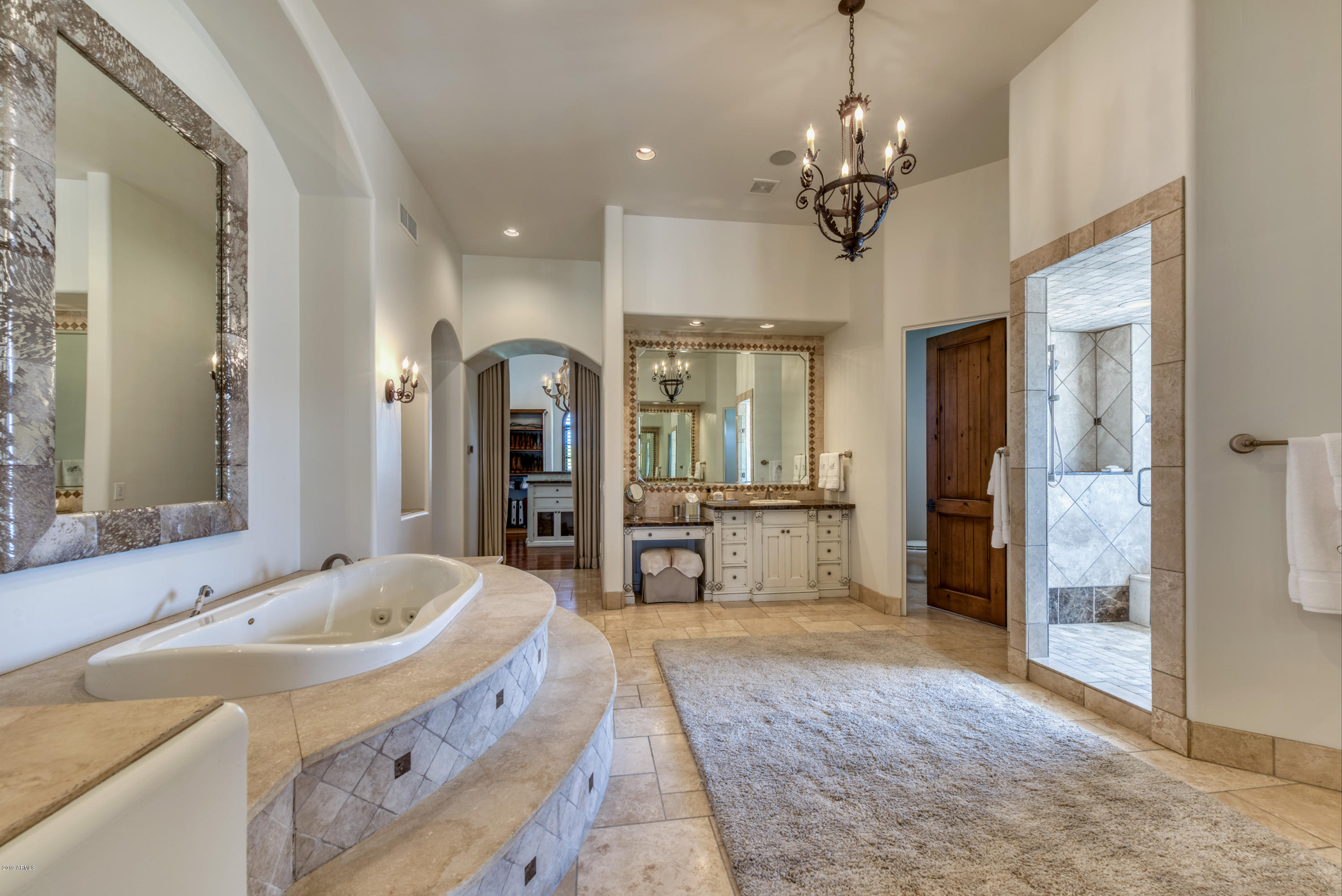 GROSSE POINTE HIGHLANDS - Residential