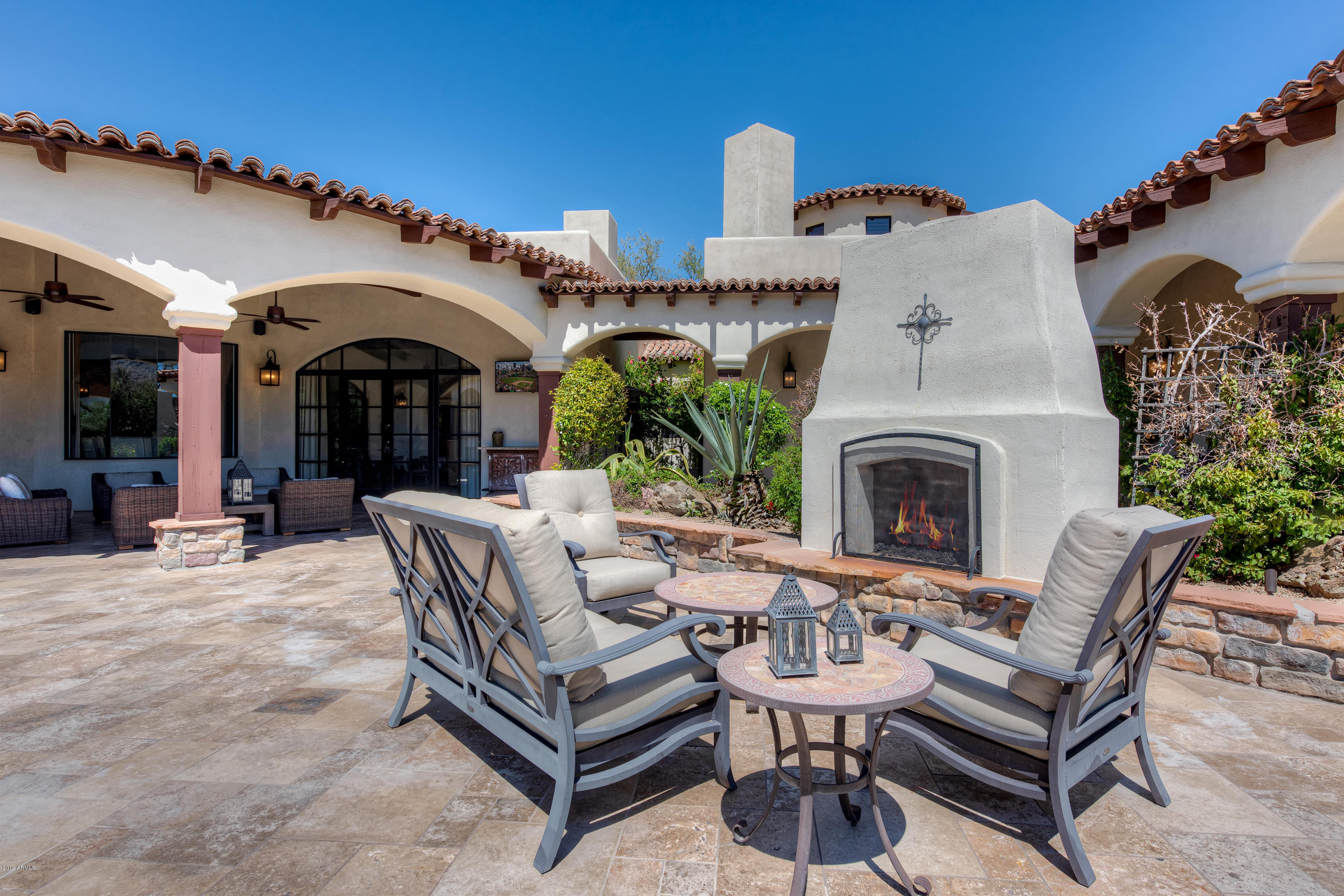 GROSSE POINTE HIGHLANDS - Residential