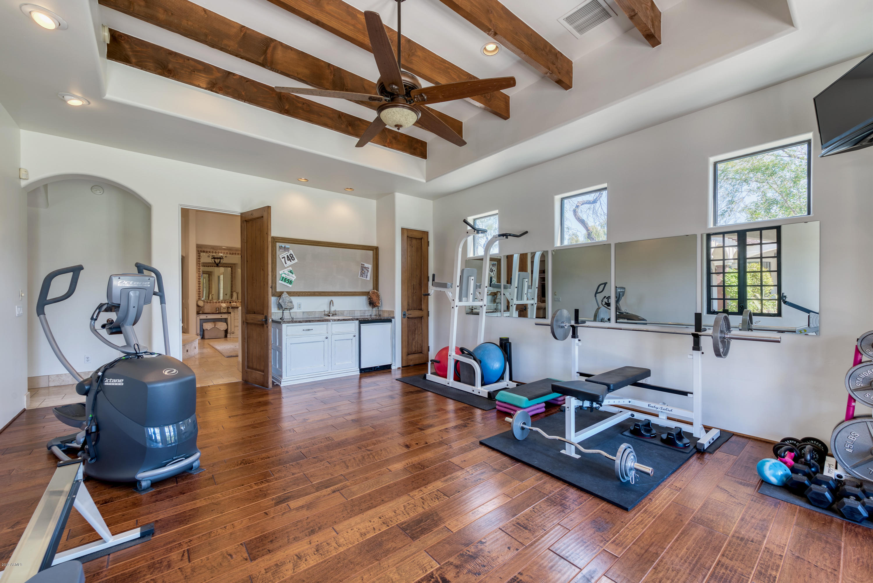 GROSSE POINTE HIGHLANDS - Residential