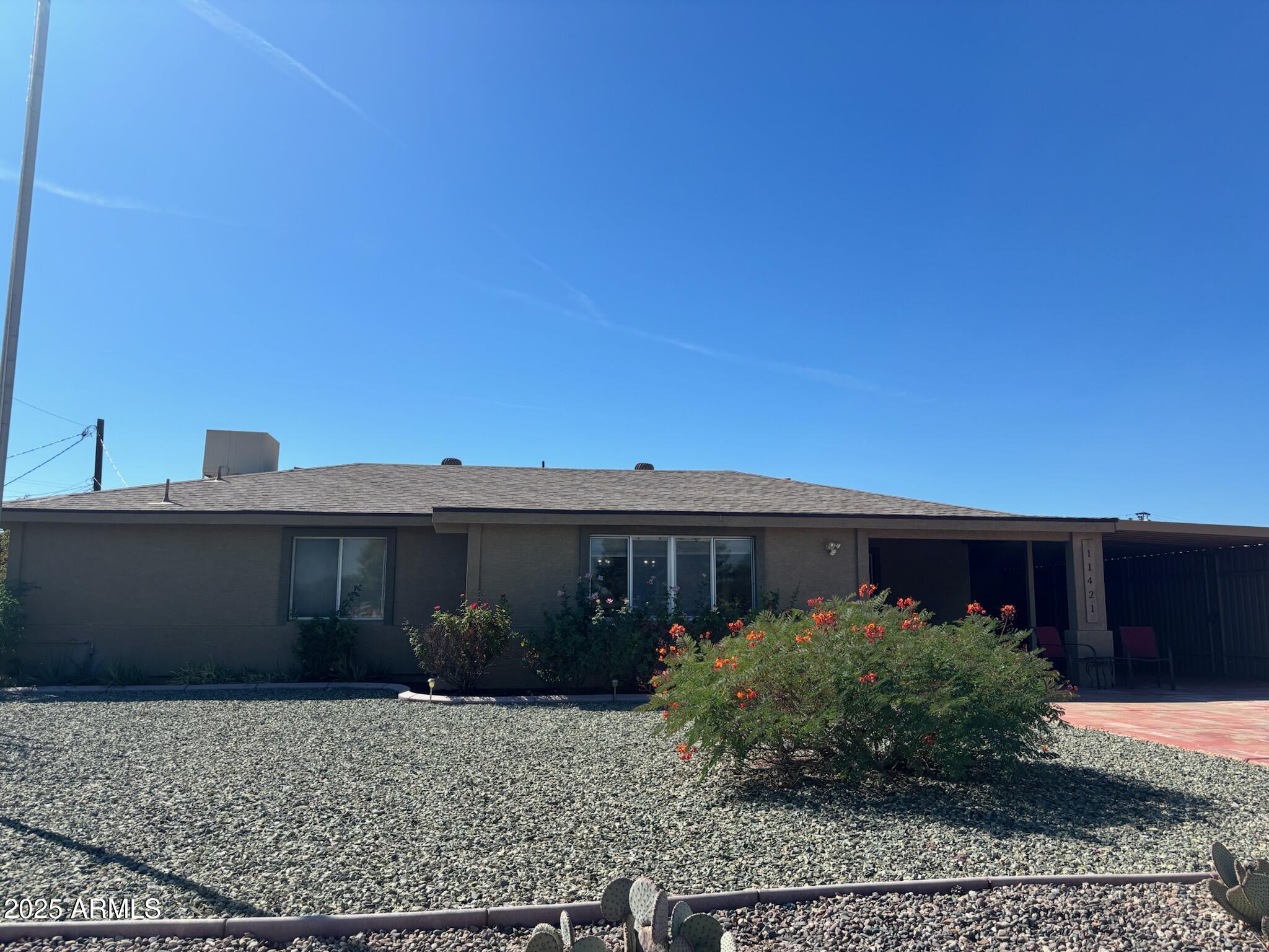 11421 W LAKESHORE Drive