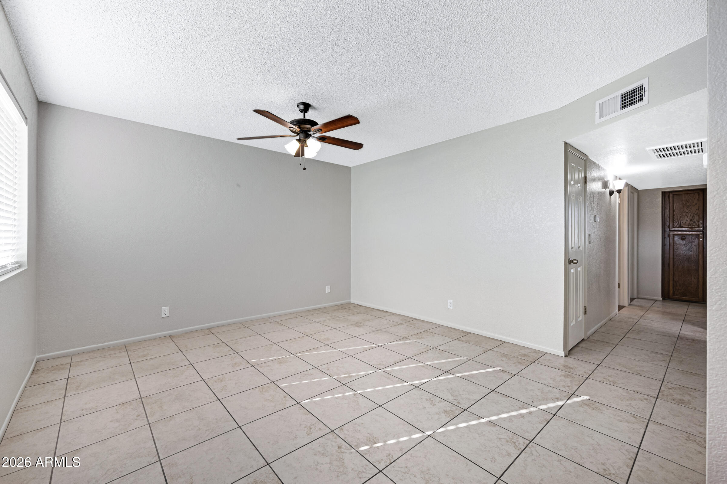 102 E JASMINE Street