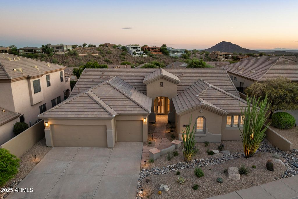 Photo of 15015 E Vermillion Drive, Fountain Hills, AZ 85268 (MLS # 6931145)