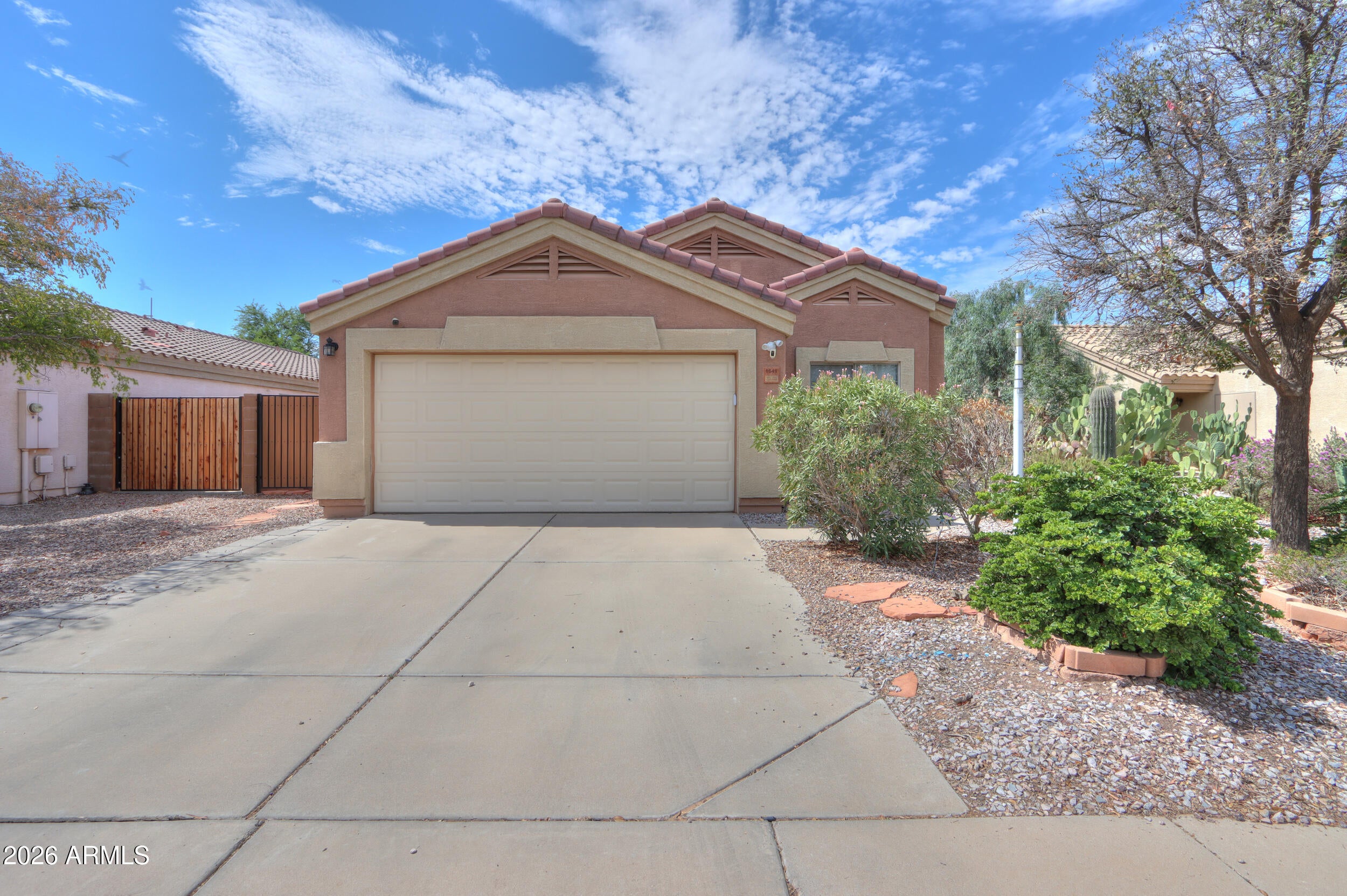1641 E CARDINAL Drive