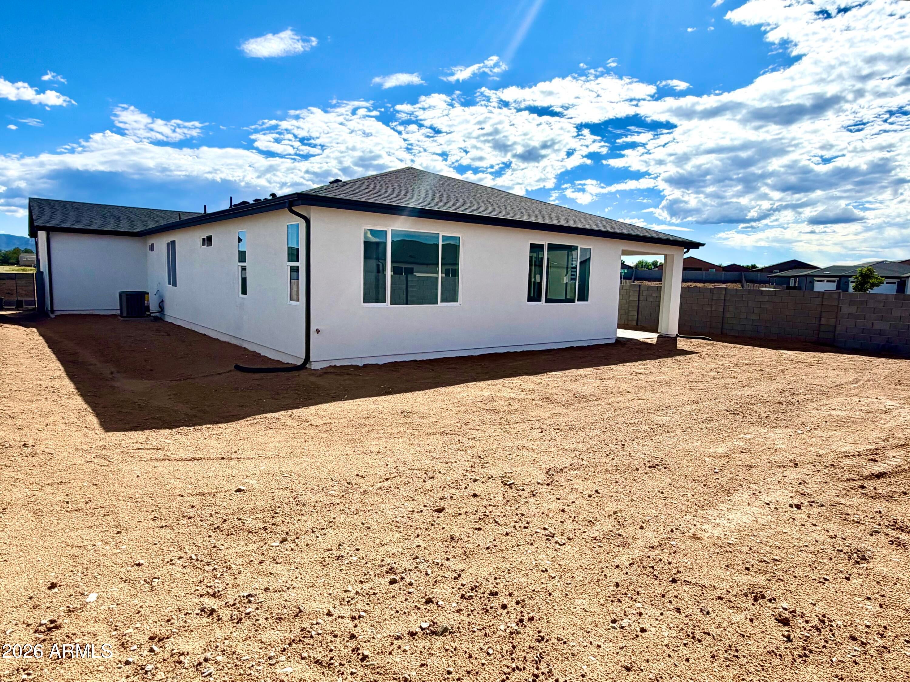 7362 E Bison Road