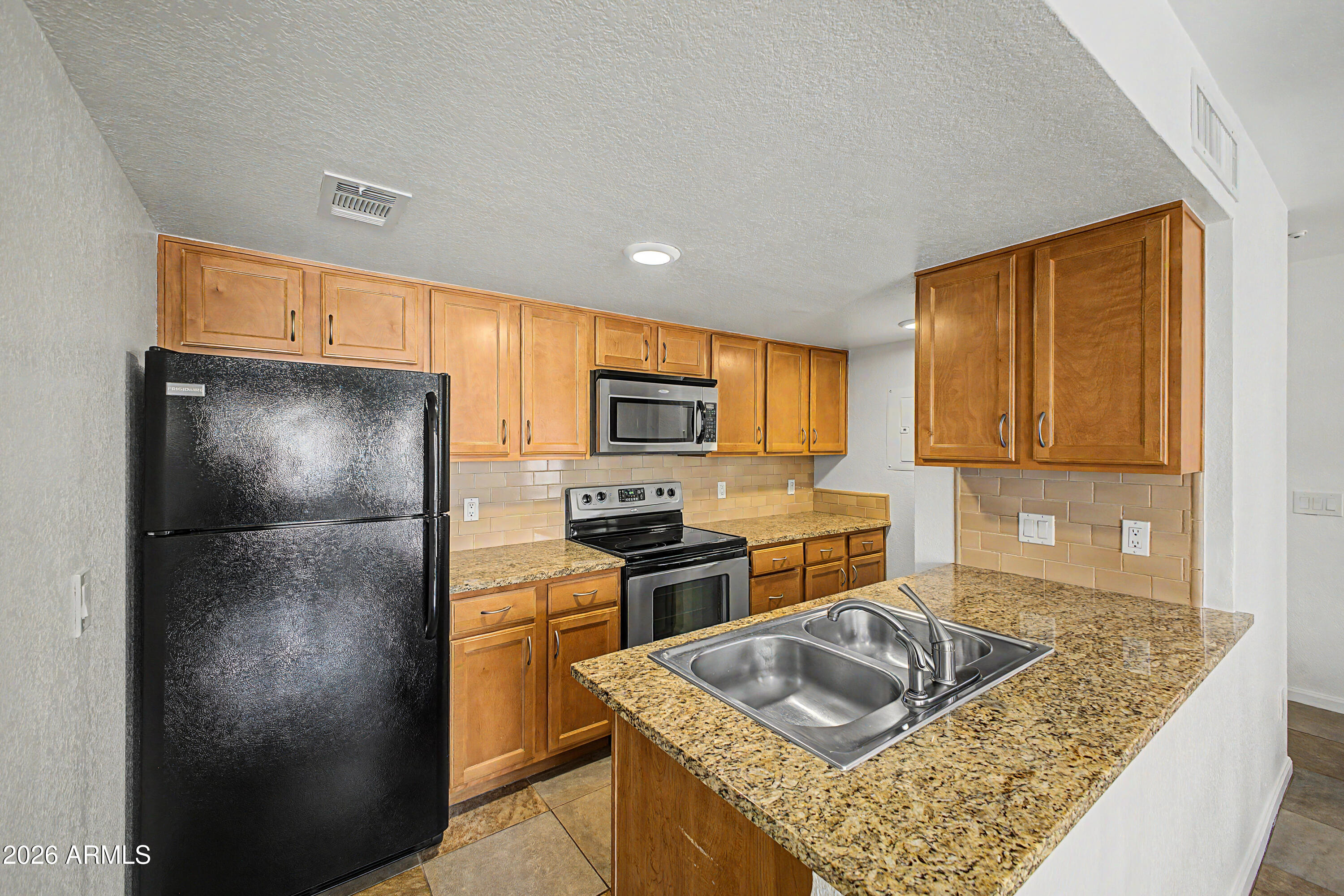 CHESAPEAKE CONDOMINIUM - Residential