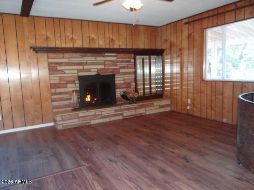 505 N WILLIAM TELL Circle