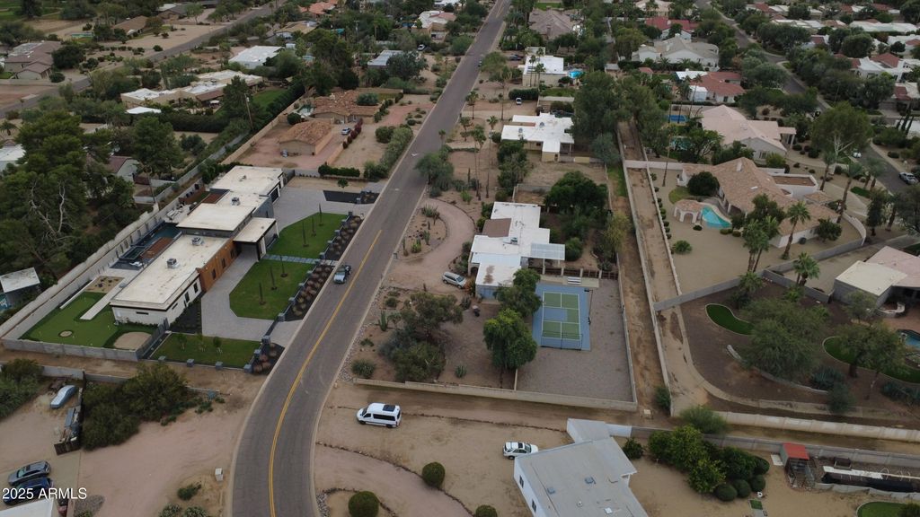 Photo of 10830 N Miller Road, Scottsdale, AZ 85260 (MLS # 6950433)