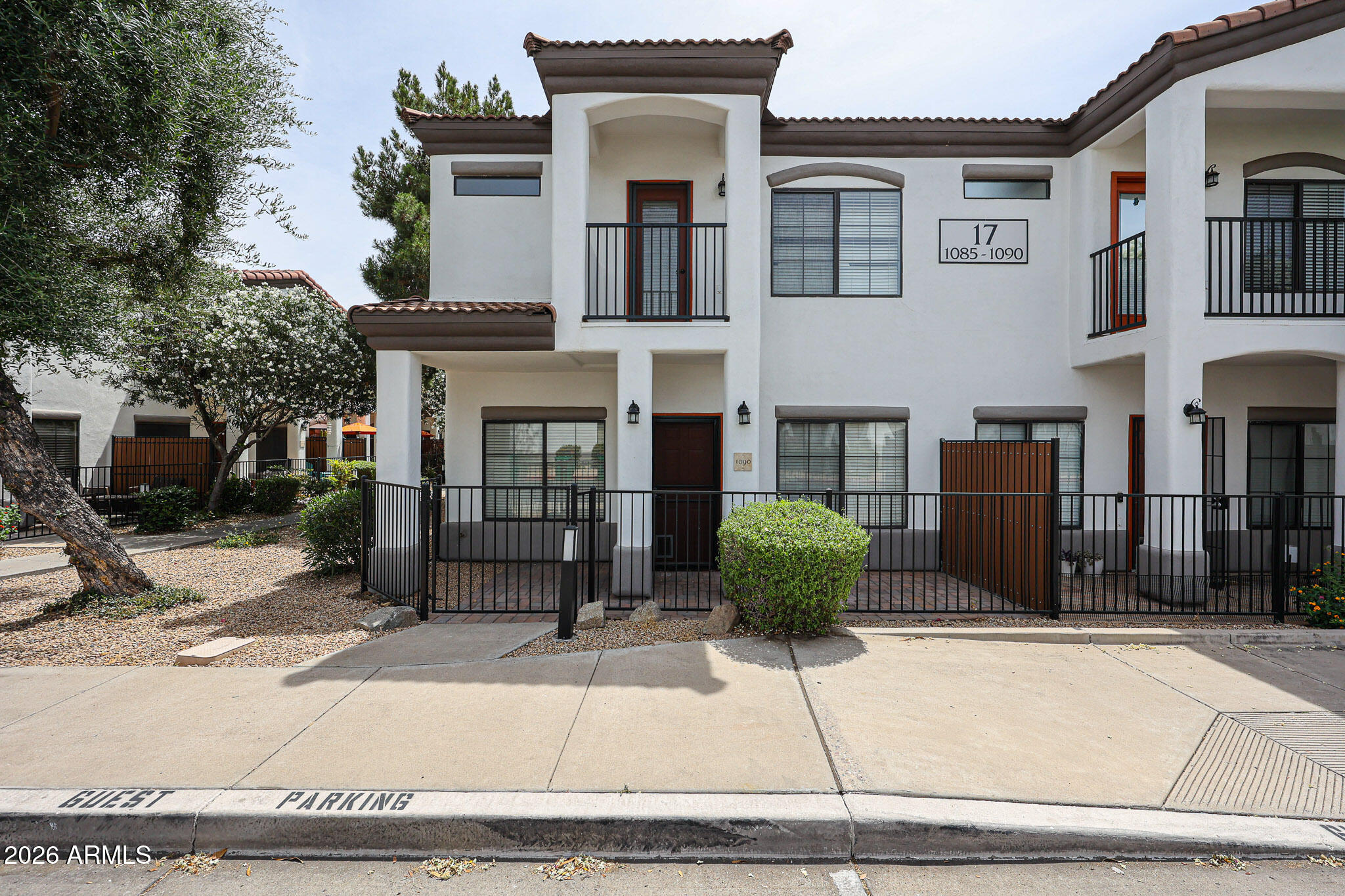 3150 E BEARDSLEY Road 1090