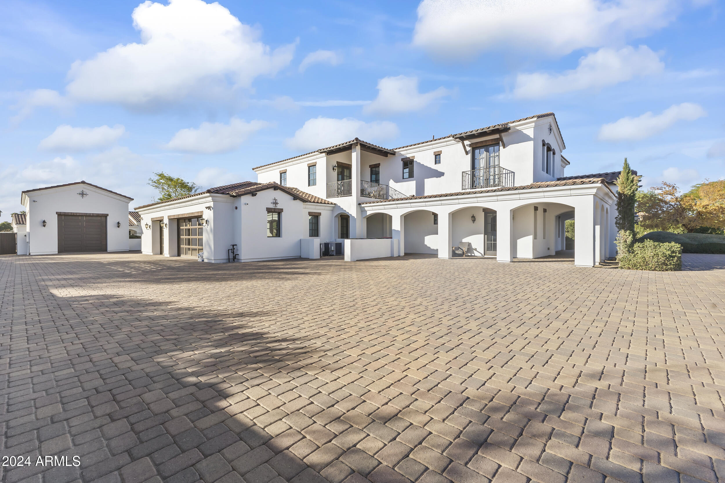 10125 E CORTEZ Drive