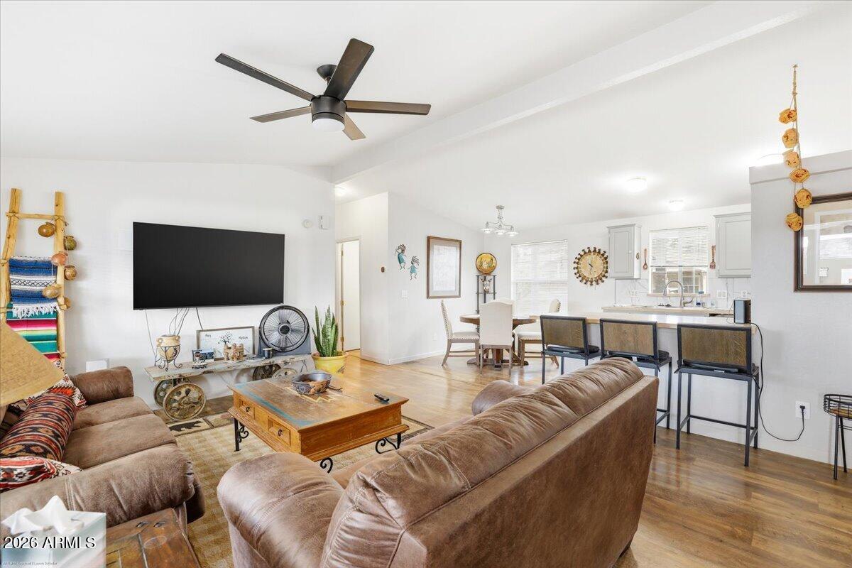 2050 W St Rte 89a -- 251