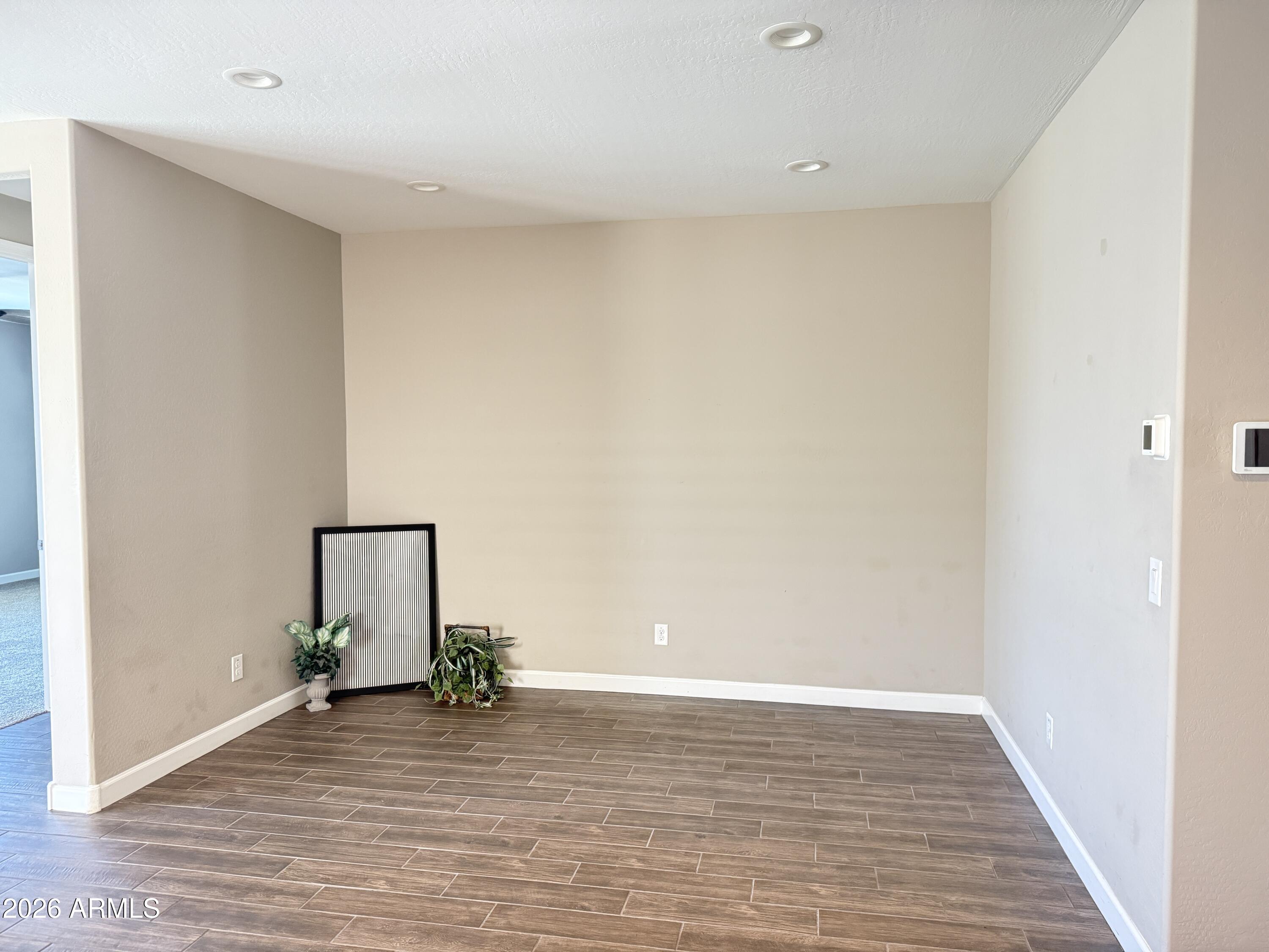 2011 W YELLOWBIRD Lane