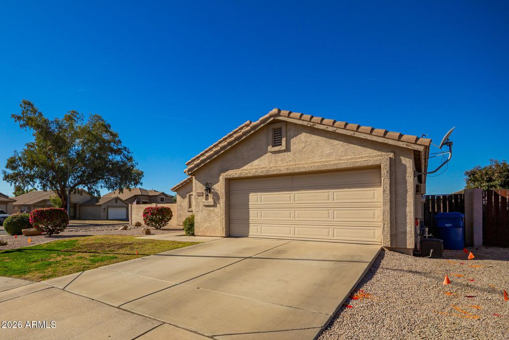 Photo of 2928 S Wesley, Mesa, AZ 85212 (MLS # 6972693)