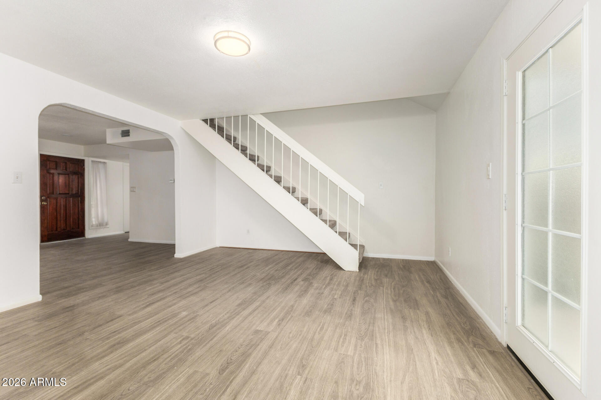 4439 E HIDALGO Avenue