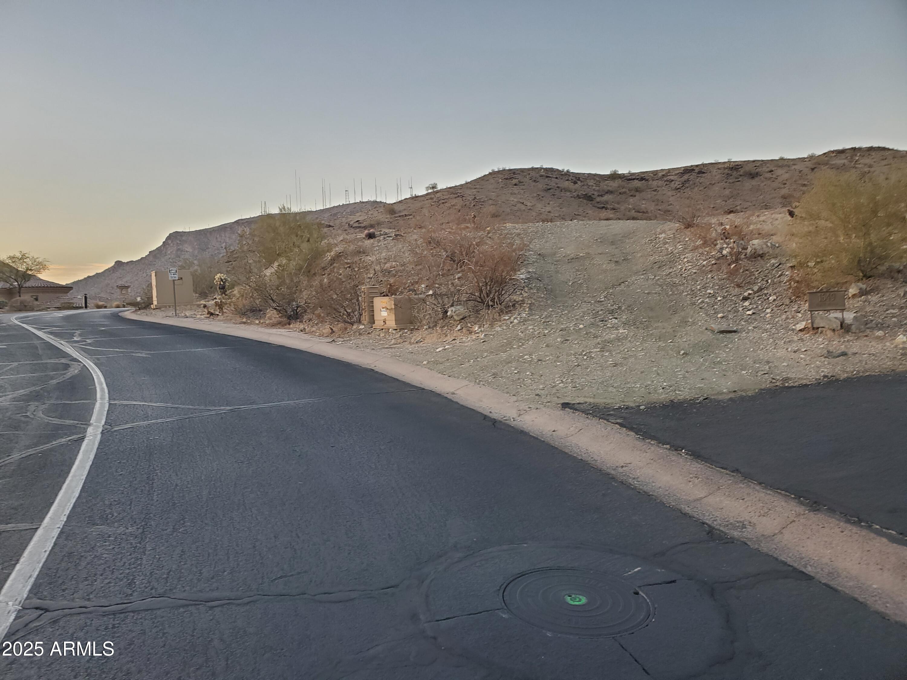 1665 E DESERT WILLOW Drive 56