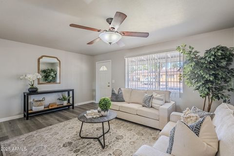 2445 W DIANA Avenue Phoenix AZ 85021