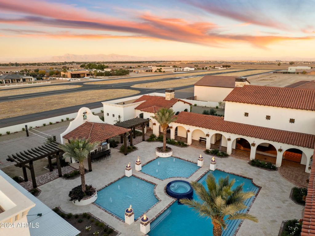 listing image 142