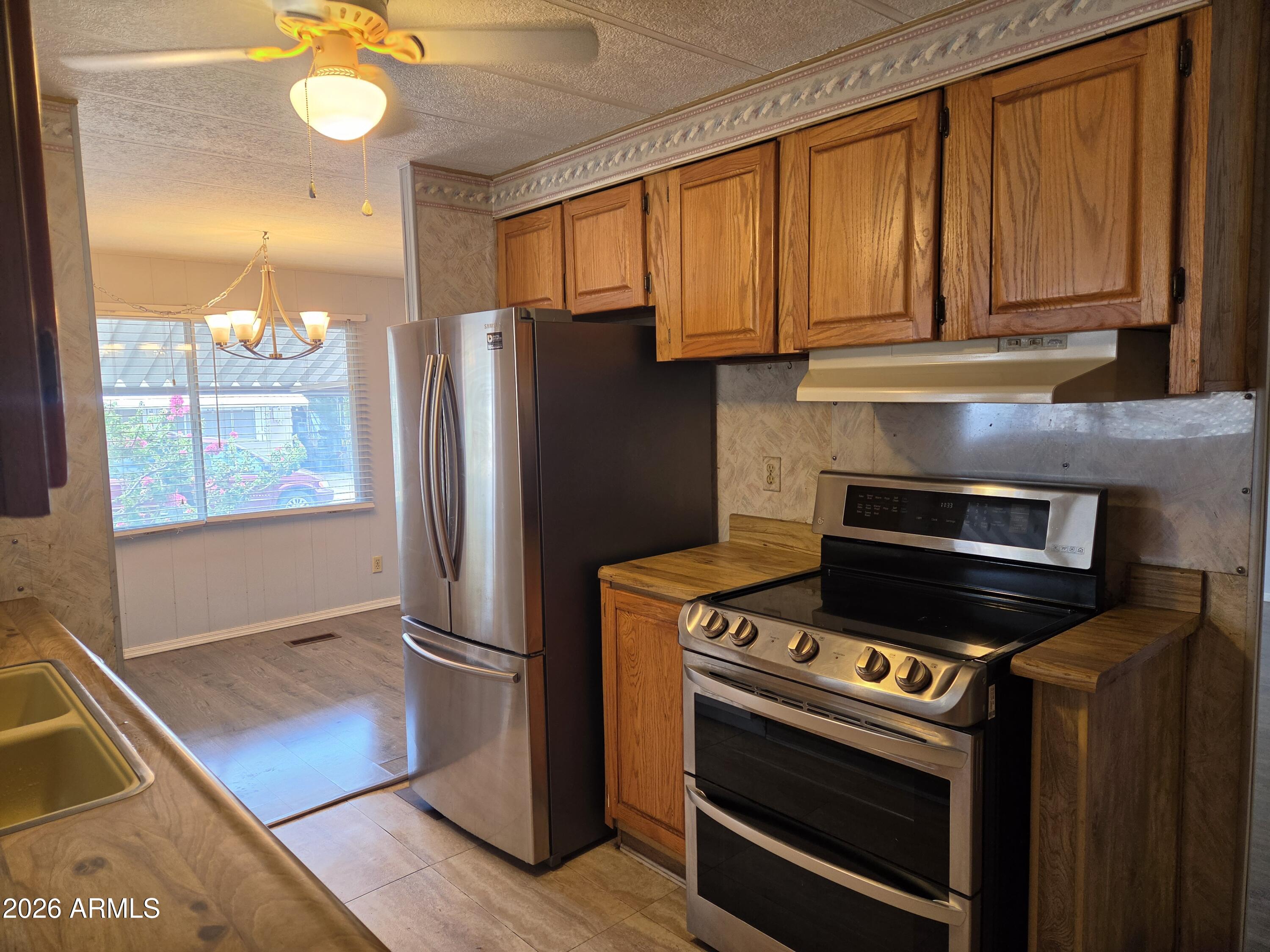 18026 N Cave Creek Road 69