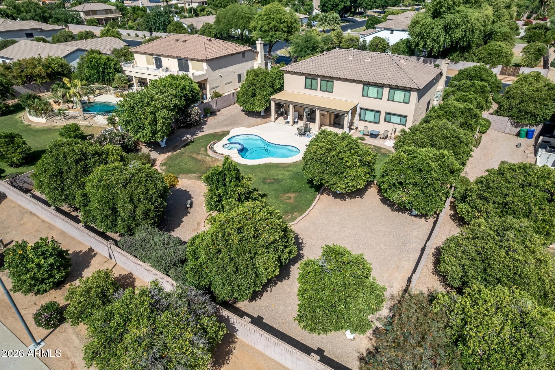 1102 N NASSAU --