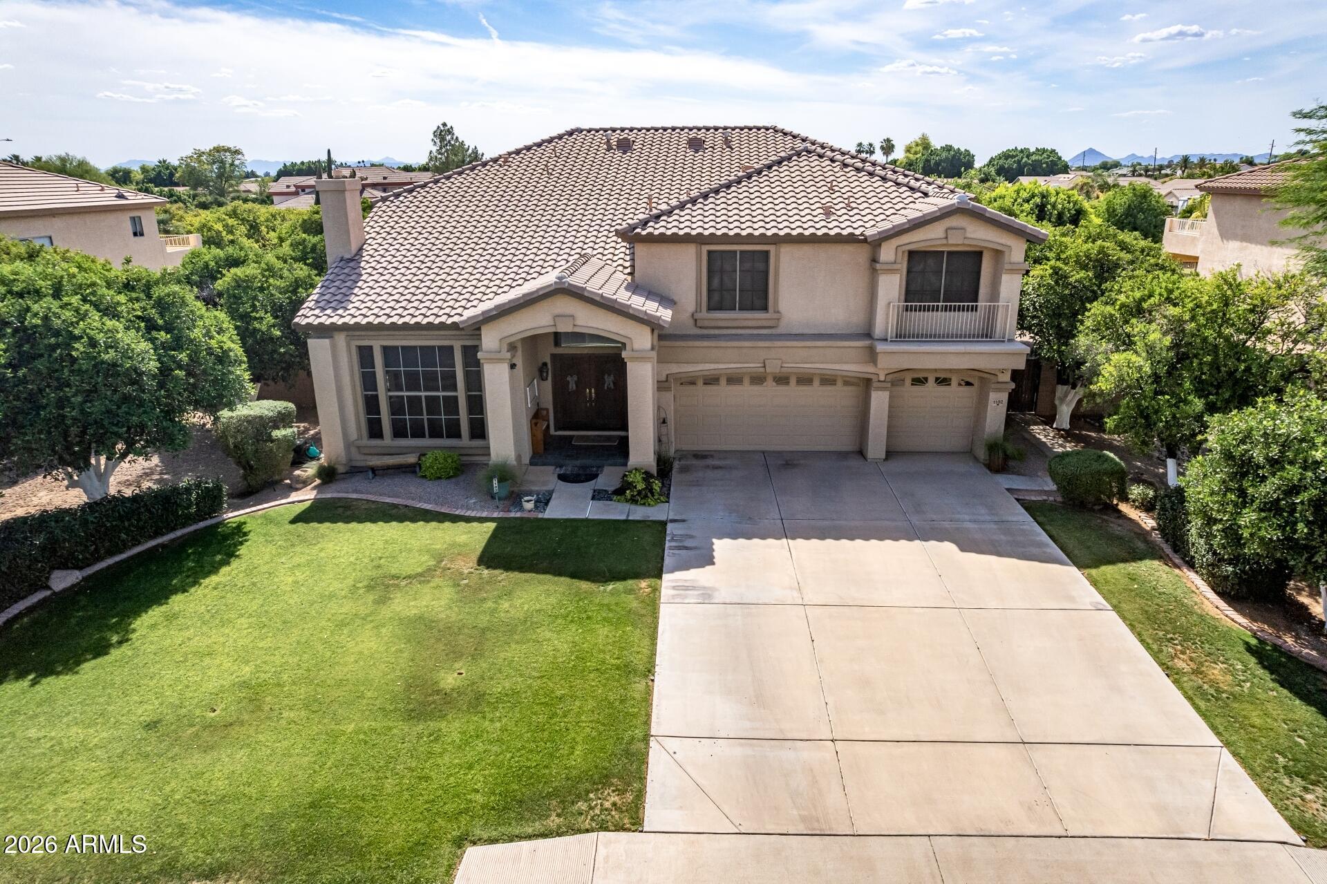 1102 N NASSAU --