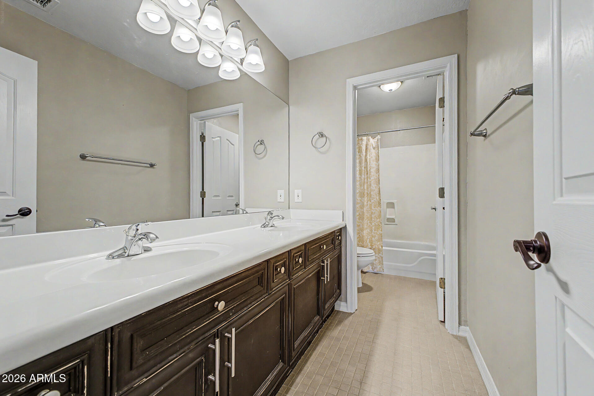 MAHOGANY - Residential