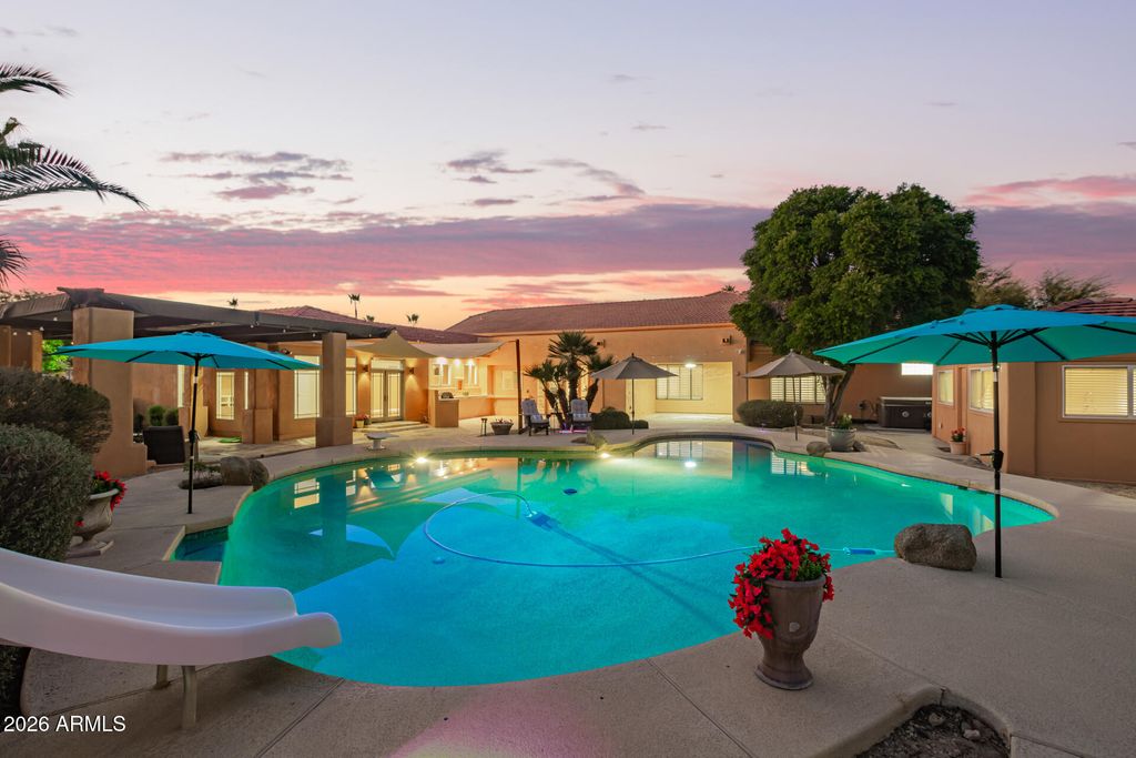 Photo of 9537 W Electra Lane, Peoria, AZ 85383 (MLS # 6971619)