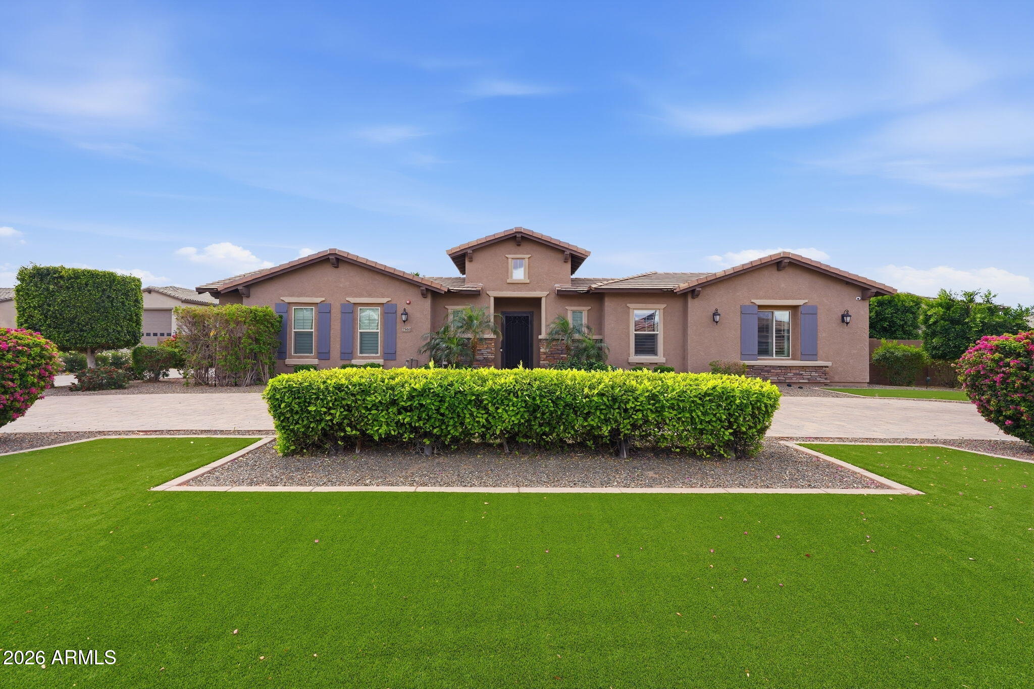 7561 W ARTEMISA Avenue