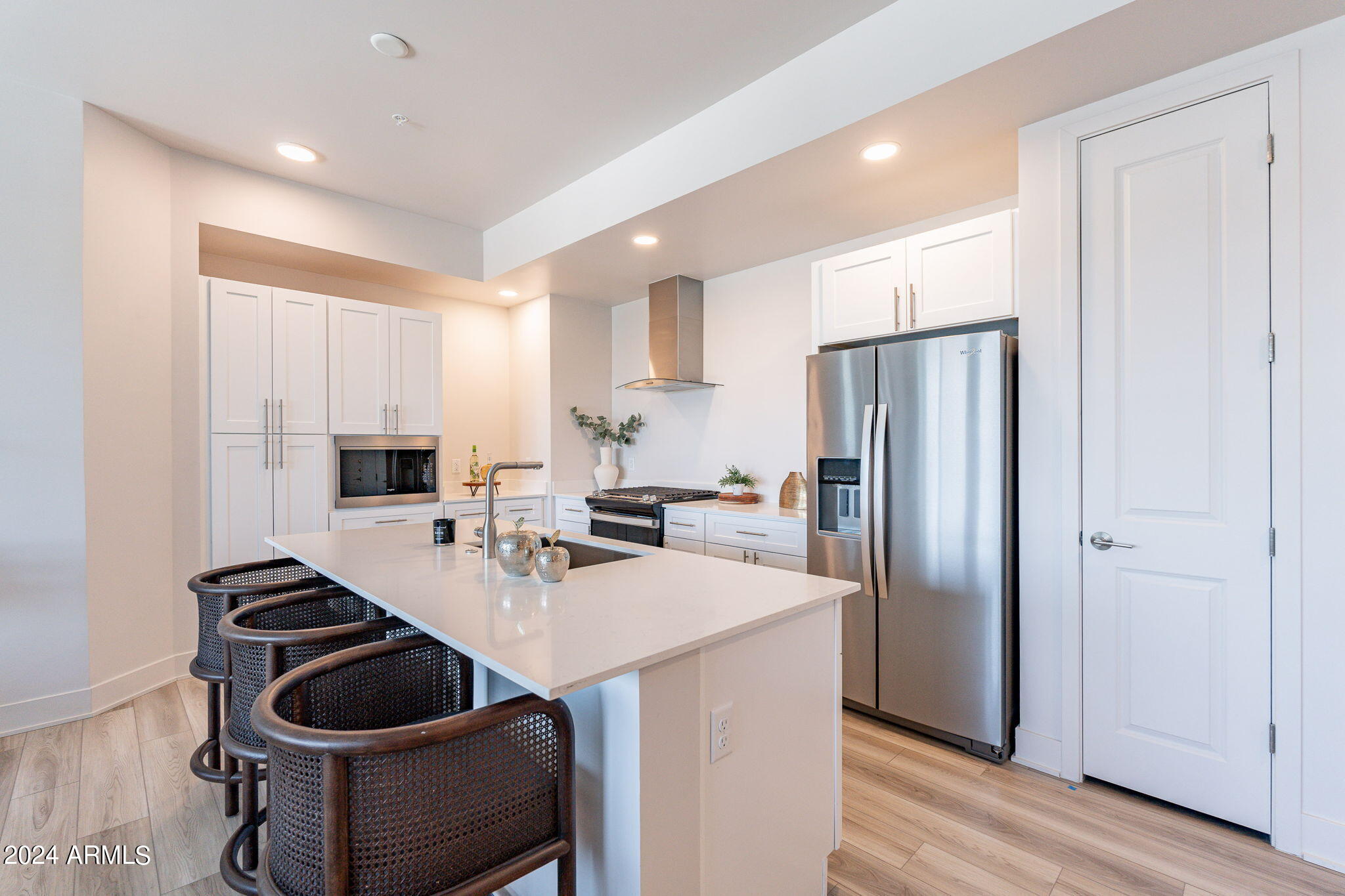 3131 N CENTRAL Avenue 6014
