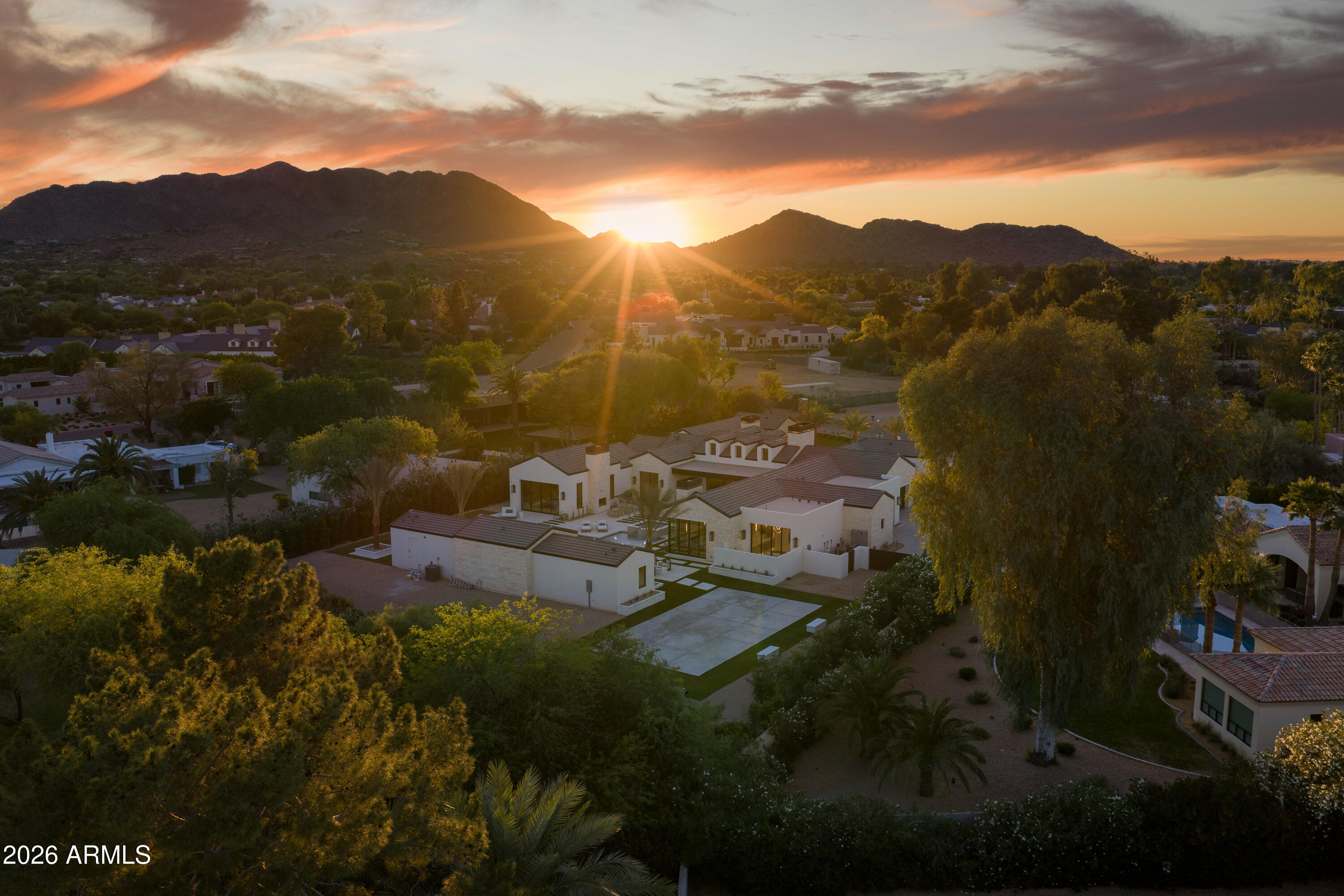 VISTA MONTANA - Residential