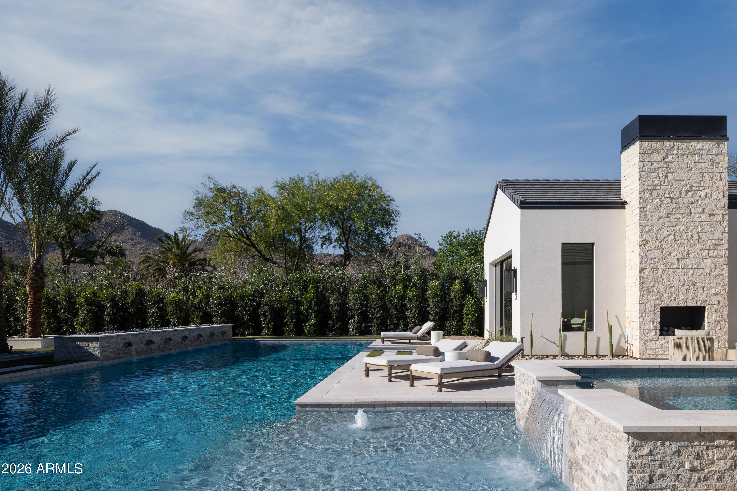 VISTA MONTANA - Residential