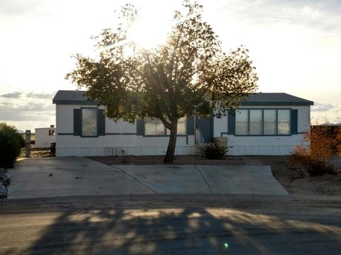 A home in Arizona City