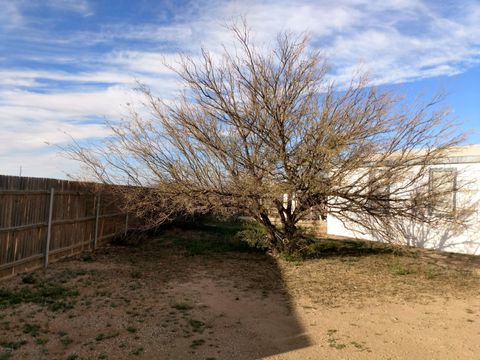 A home in Arizona City