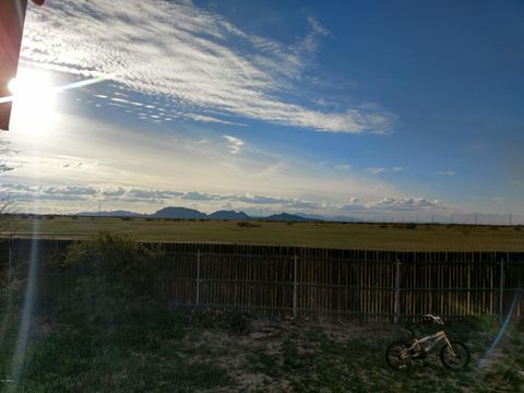 A home in Arizona City