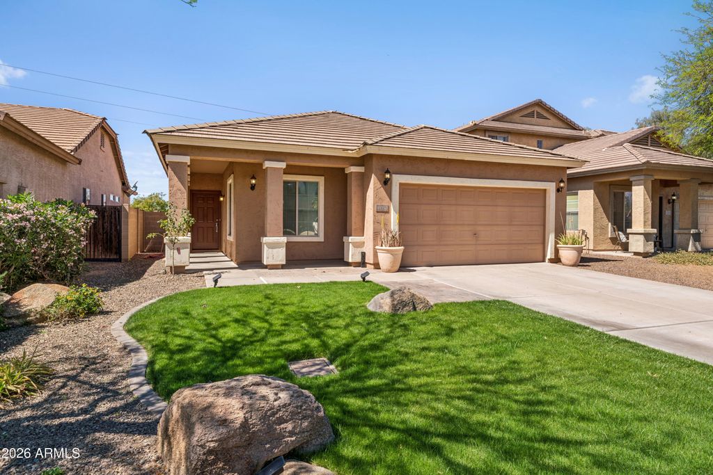 Photo of 41330 N Salix Drive, San Tan Valley, AZ 85140 (MLS # 6991556)