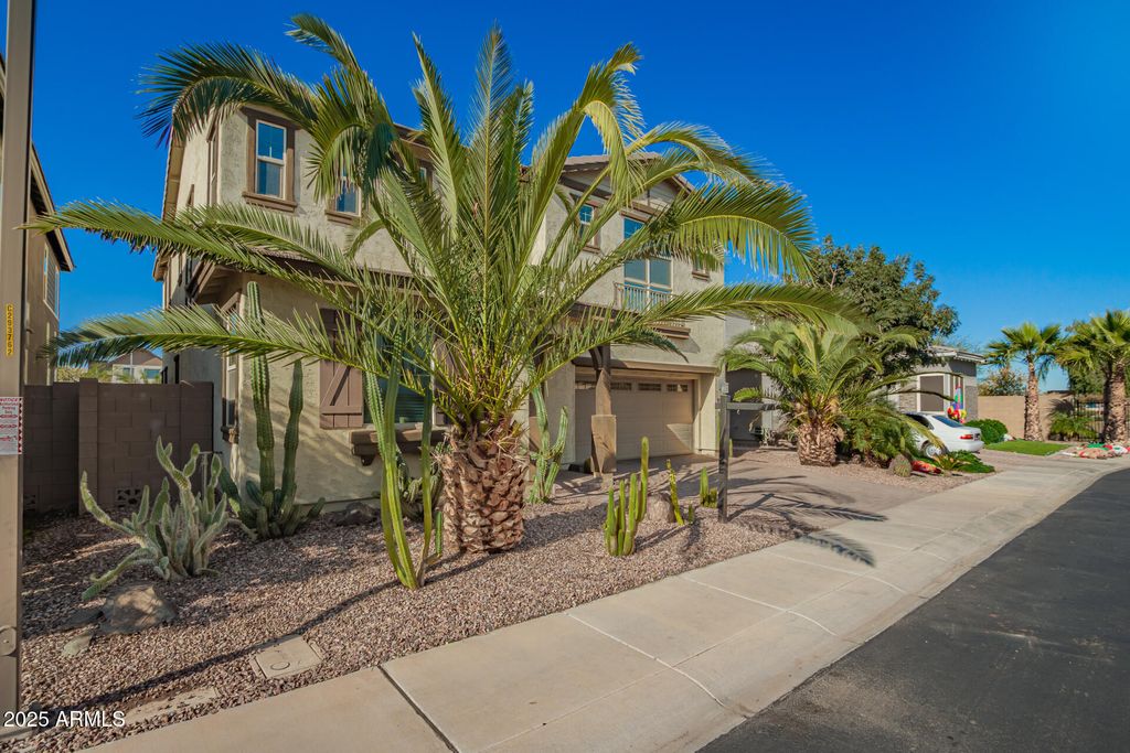 Photo of 3160 S Arizona Place, Chandler, AZ 85286 (MLS # 6958117)
