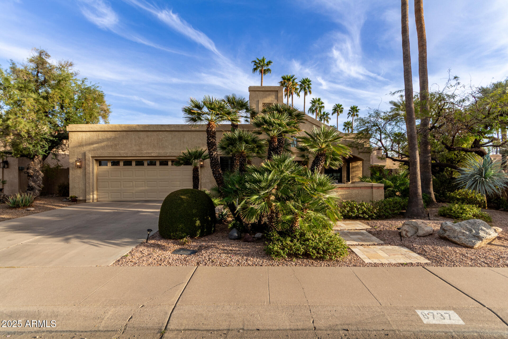 8737 E SAN VICENTE Drive