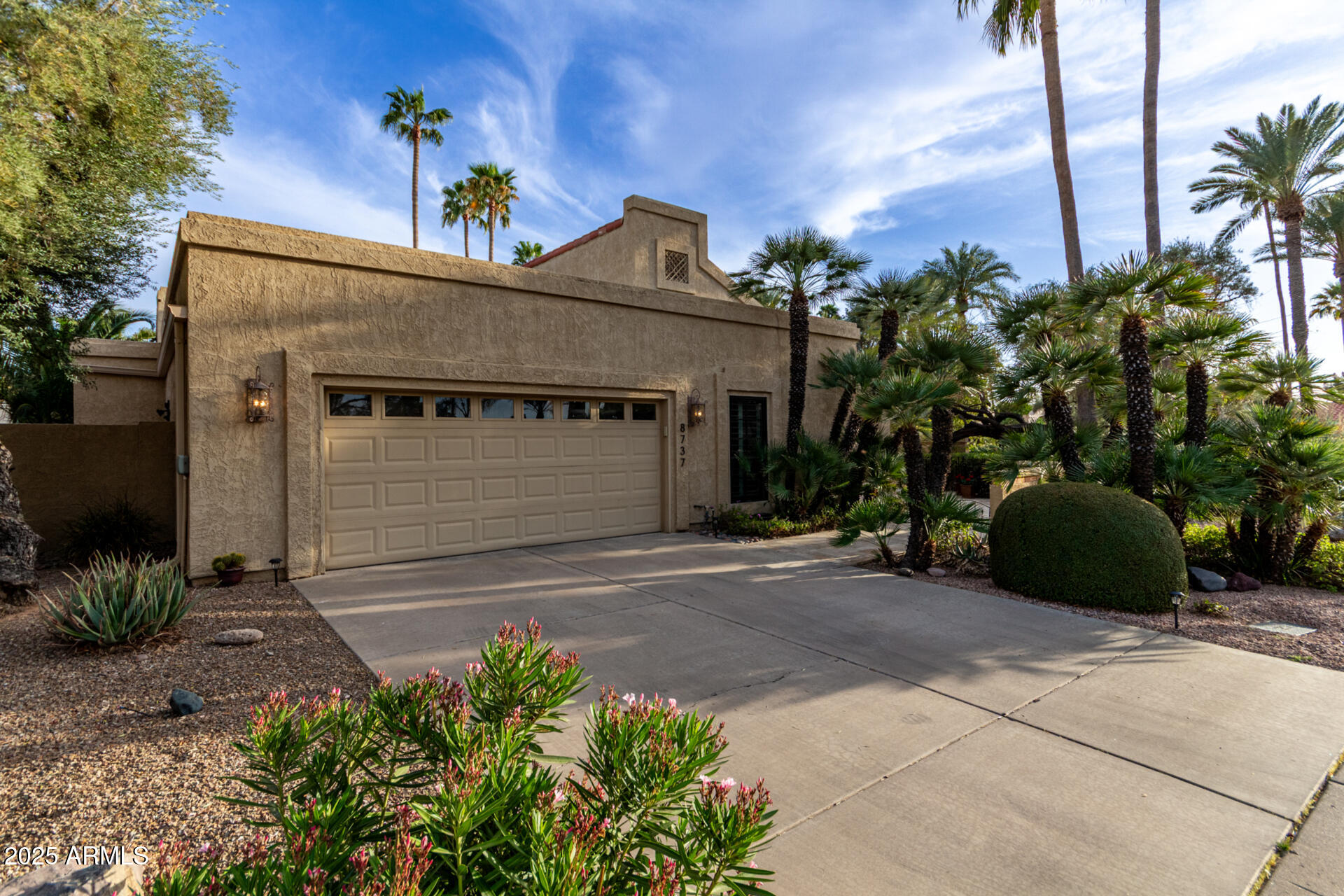 8737 E SAN VICENTE Drive