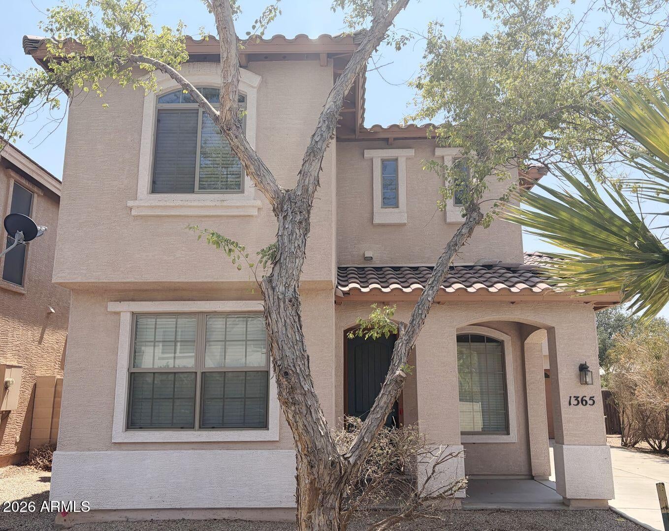 1365 E COLORADO Loop