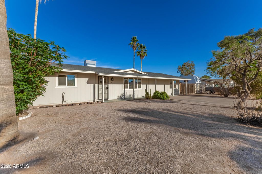 Photo of 449 S Gold Drive, Apache Junction, AZ 85120 (MLS # 7001729)