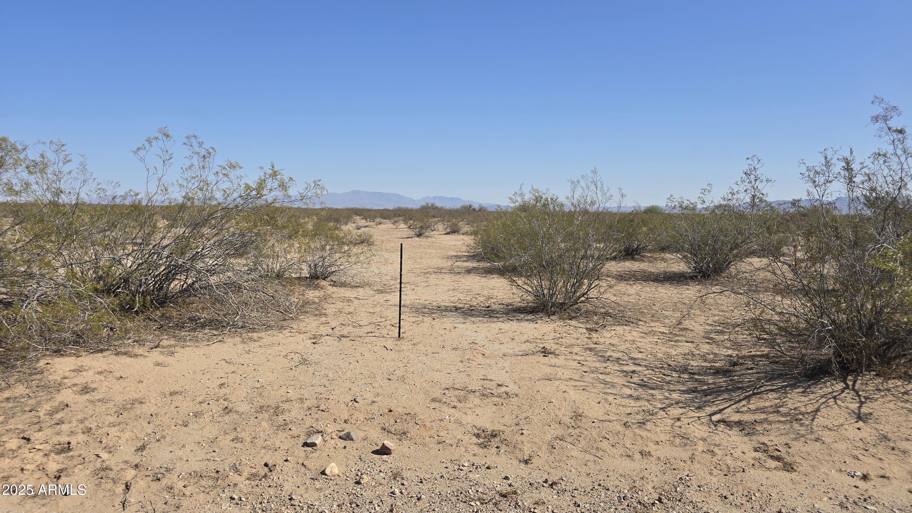 EAGLE RANCH - Land
