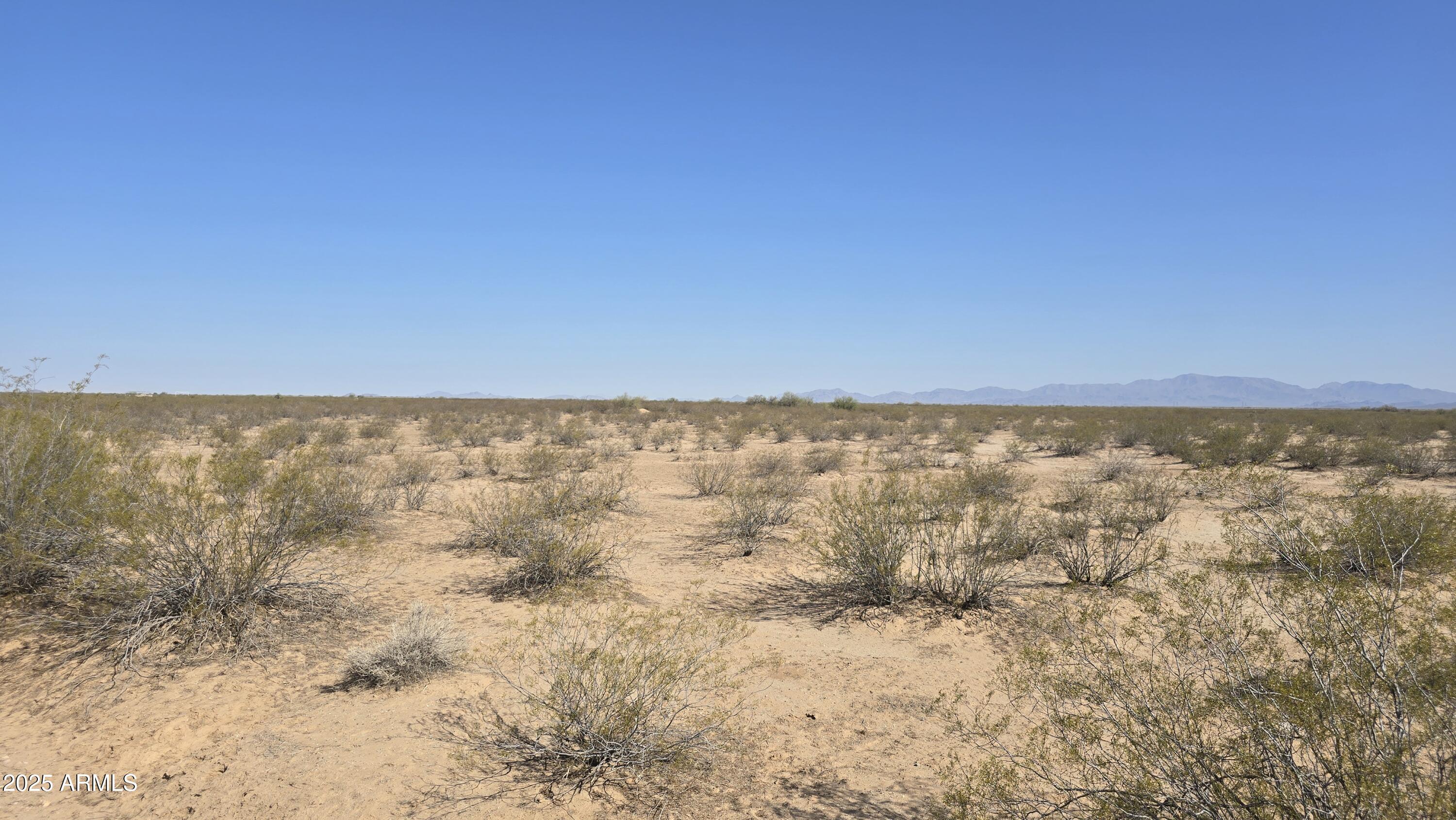 EAGLE RANCH - Land