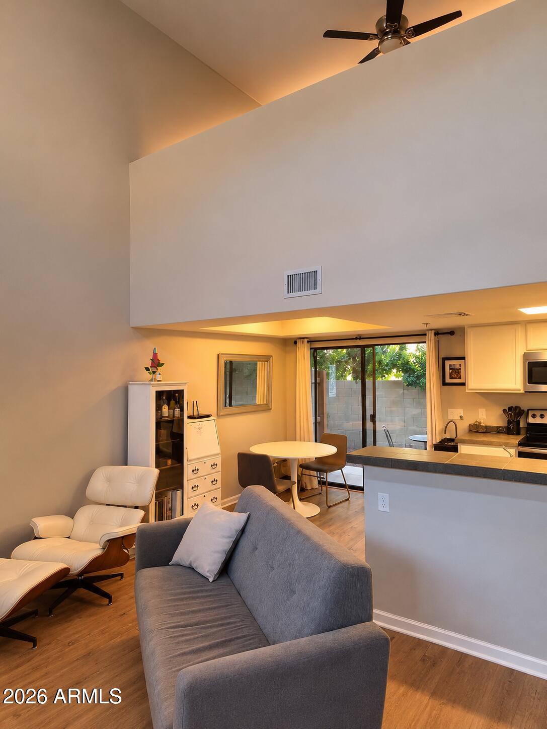 4316 E AVALON Drive 7