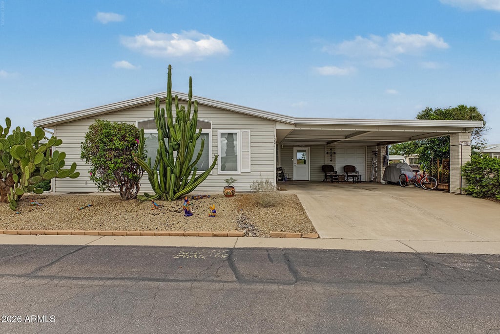 Photo of 3400 S Ironwood Drive #1001, Apache Junction, AZ 85120 (MLS # 7091343)