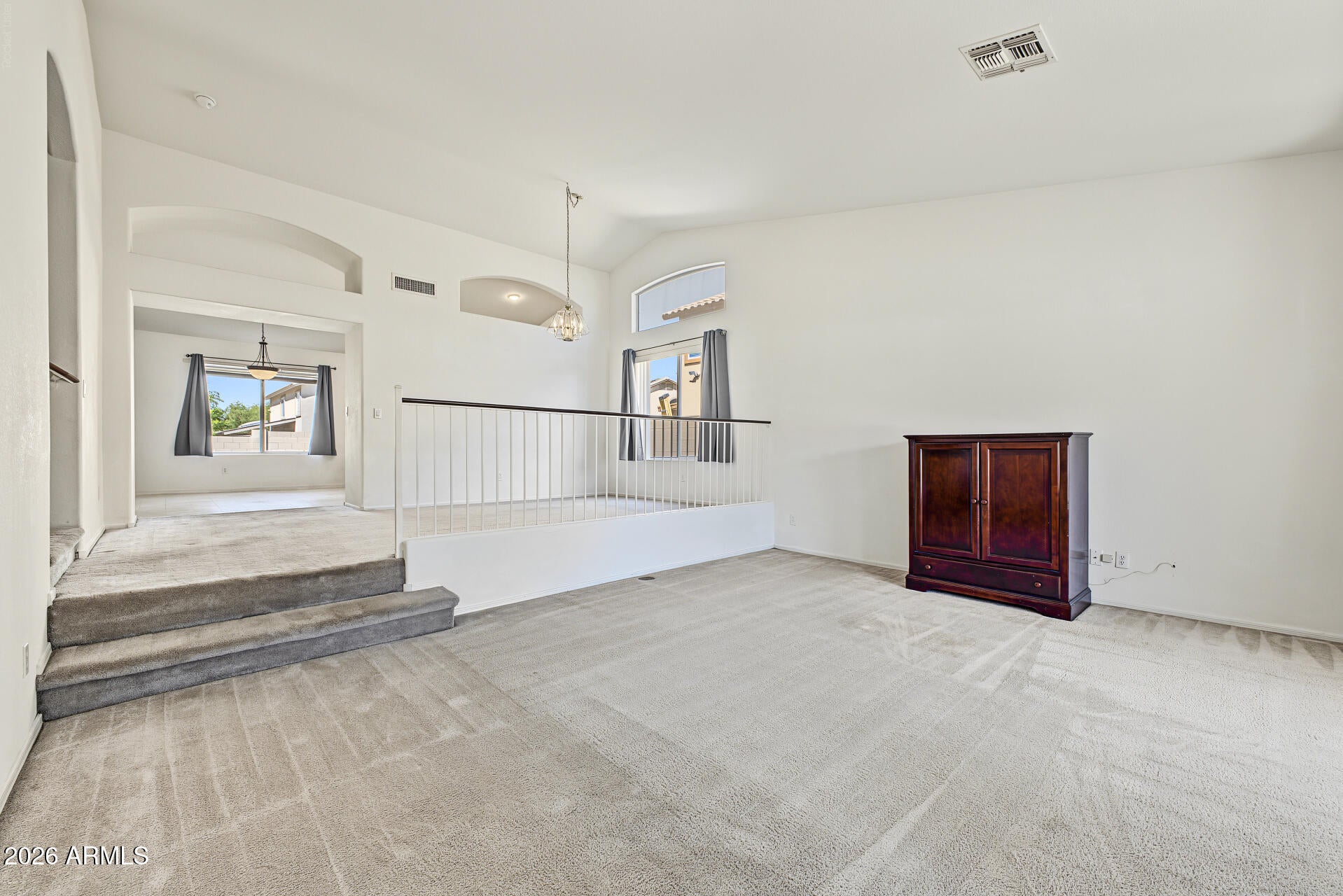 5362 W TOPEKA Drive