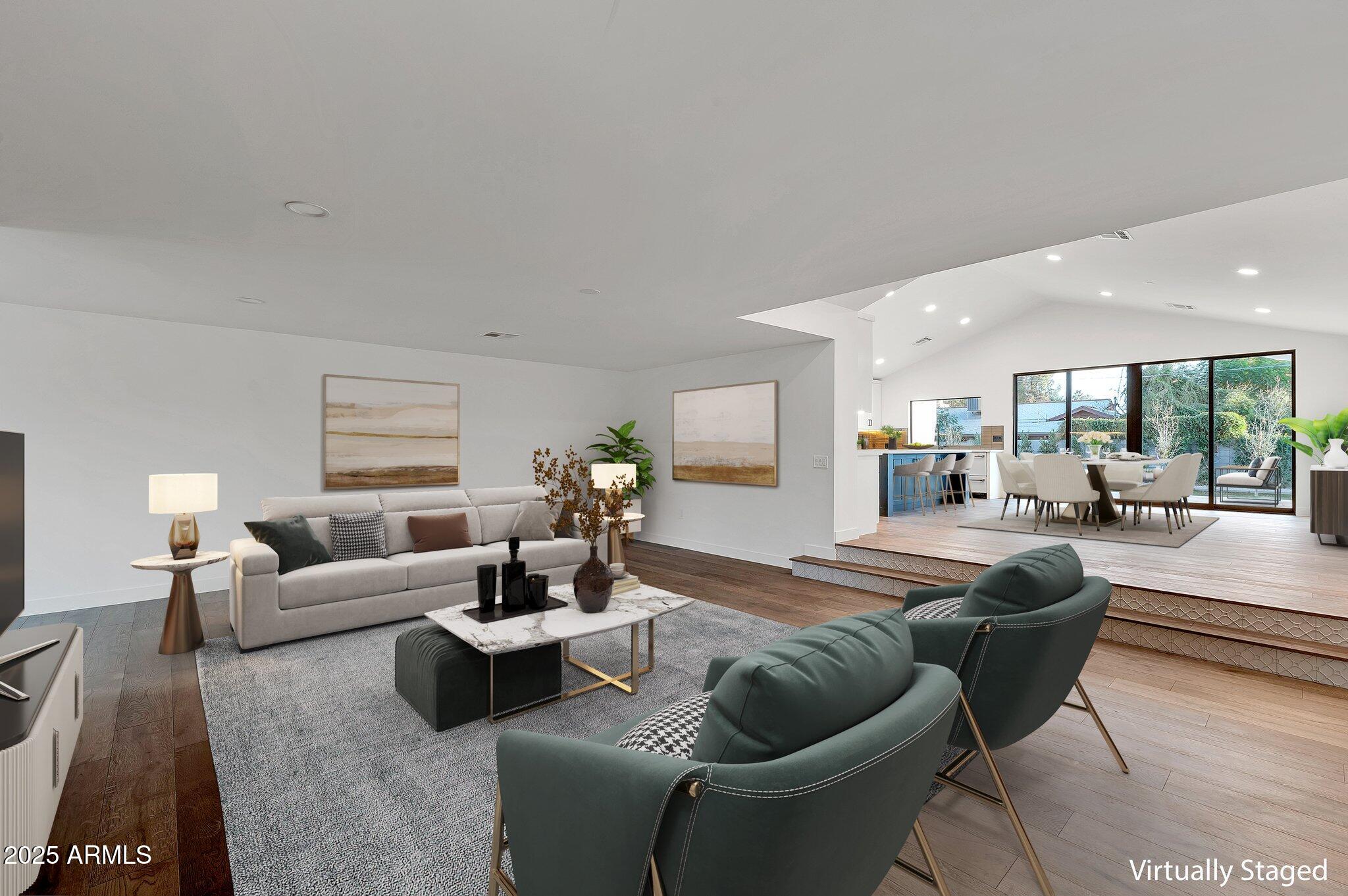 743 E SIERRA VISTA Drive