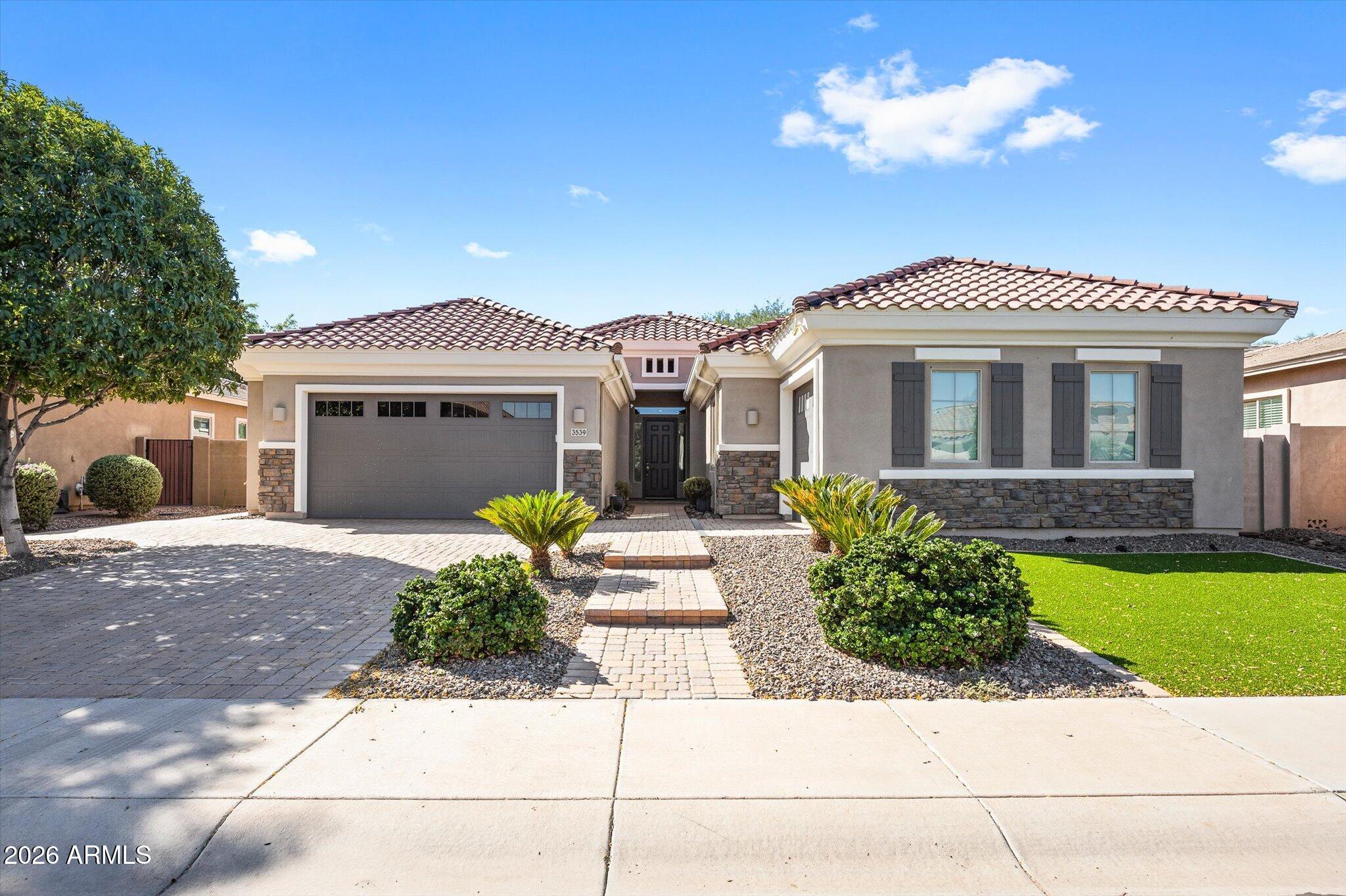 3539 E BALSAM Drive