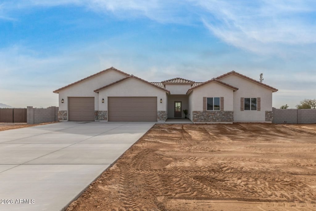 Photo of 9543 W Sandstone Mountain Drive, Casa Grande, AZ 85194 (MLS # 6935274)